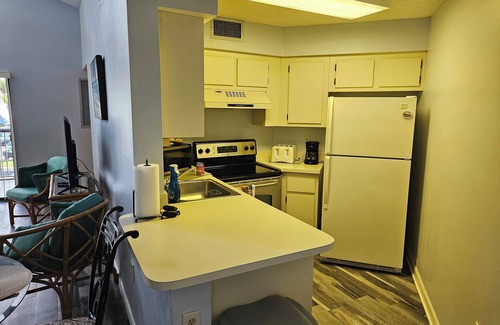 Ventura Condo | Resort 2-bedroom condo in amazing Orlando with fitness room, WiFi, AC,