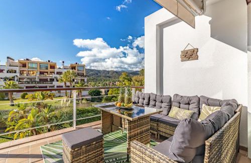 New Golden Mile Apartment | Resort Botánica Spa, Piscina, Gym y cerca Marbella