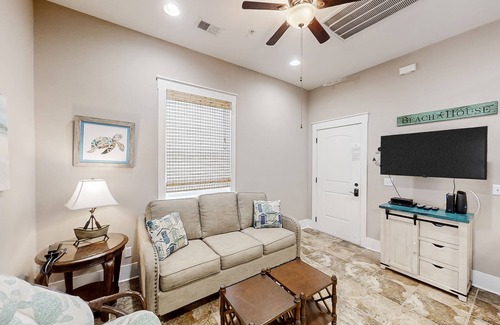 Briarcliffe Acres Condo | Resort condo with pools, hot tubs, lazy rive & cabana rentals - shuttle to beach