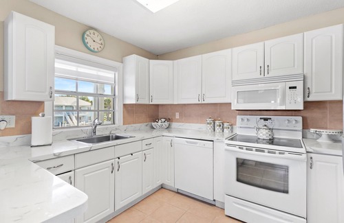 Coquina Key Condo | Resort Living Waterside 2 Bedroom 2 Bath 2 Terraces