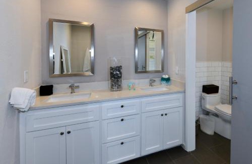 Napa House | Resort Living with Golf Course Views