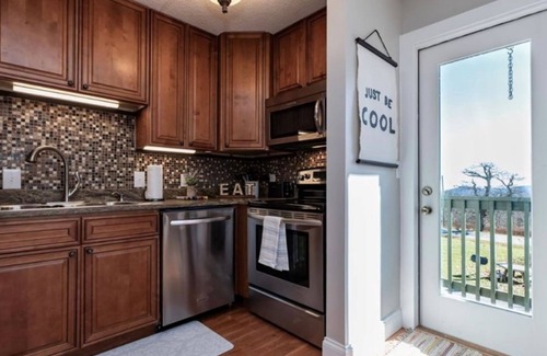Banner Elk Condo | Resort Pool-Hot Tub-Gym | W/D in unit | 6 ppl
