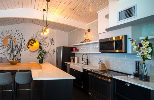 Cutler Bay House | Resort Retreat: Heated Pool, BBQ & Sports Court