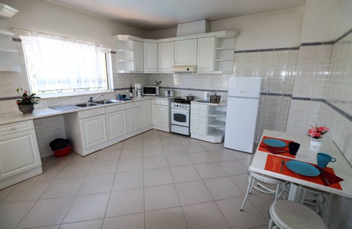 Ferreiras Apartment | Resort Solcosta- 1 bedroom apartment, pool, A/C, Wi-Fi, Gym,close to restaurants