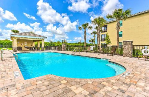 Lakewood Ranch Apartment | Resort-Style Lakewood Natl Condo Lake Views