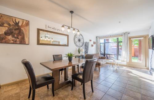 South Pandosy Apartment | Resort Style Living with Private Lawn and Patio