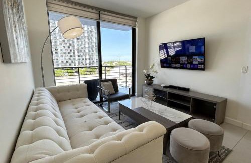 Doral Apartment | Resort Style Luxury Living in Doral, Miami