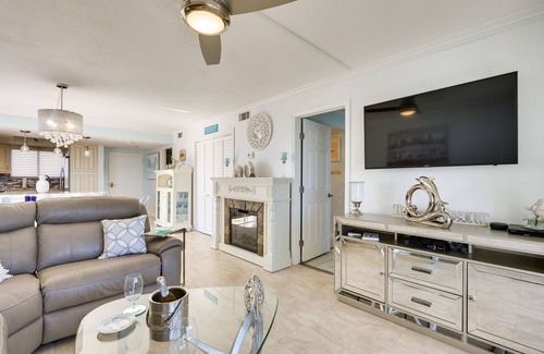 Hudson Condo | Resort-Style Penthouse w/Patio in Hudson!