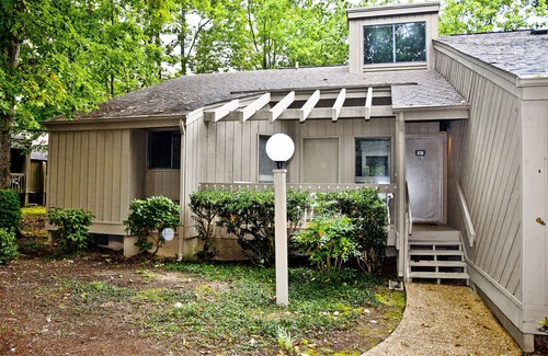 Fairfield Glade Villa | 🌄Resort Vacations at Fairfield Glade TN Spacious two bedroom villa