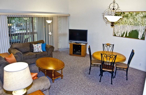 Fairfield Glade Villa | 🌄Resort Vacations at Fairfield Glade TN Spacious two bedroom villa