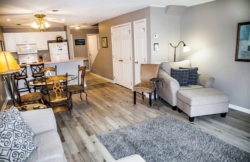 Fairfield Glade Condo | 🌄Resort Vacations at Fairfield Glade TN 2 bedroom Condo with Gorgeous Lake Front