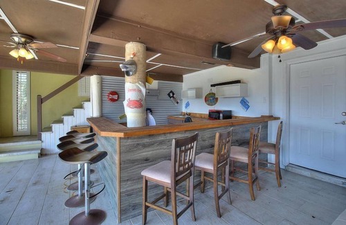 Key Allegro House | Rest by the Bay
