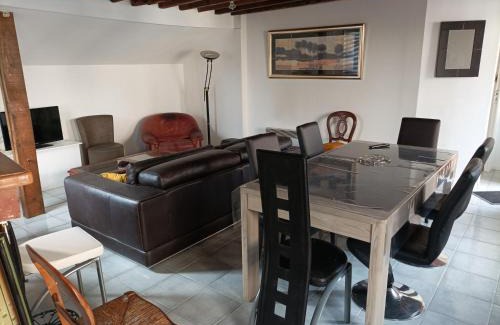 Niergnies Apartment | Rest home