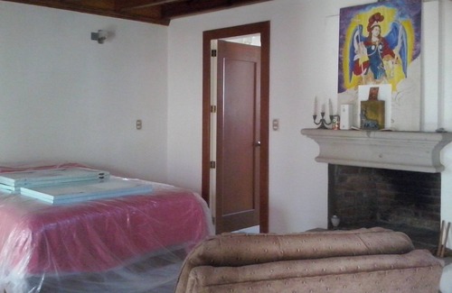 Morelia House | Rest house, vacation, business, luxury finishes, wood, security, peace