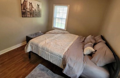 Shelbyville House | Rest well at Eden