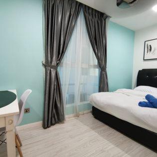 Downtown Kota Kinabalu Apartment | reSTARY - Snow White, Sutera Avenue Infinity Pool - Imago Opposite - KK City- 2BR,5Pax 来沙旅 白雪公主主题公寓 - 无边际日落海景泳池 - Imago商场对面 - KK市中心 - 2房5人