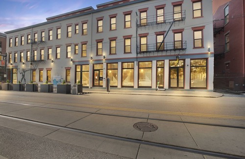 Over-the-Rhine Condo | RESTAURANT on site. Walk to everything by RedAwning
