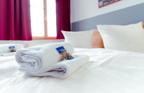 Friedrichstadt House | Restaurant und Pension Alberthafen