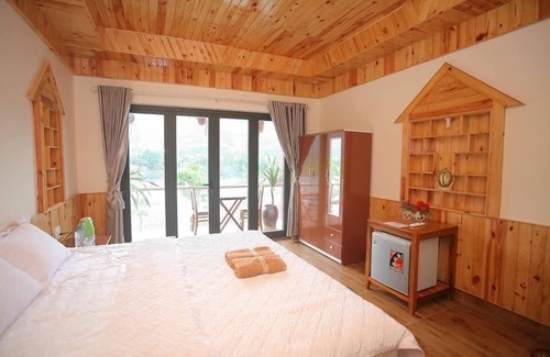 Phong Nha Hotel | Restful River Bungalow