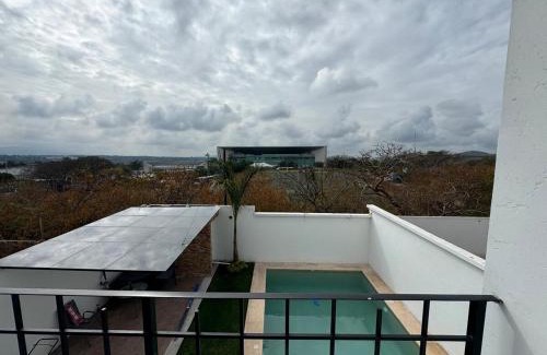 Xochitepec House | Resting family home