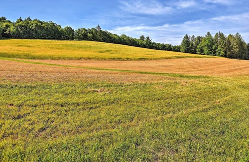 Kresgeville House | Restored Farmhouse - 5 Mi to Blue Mountain Resort!