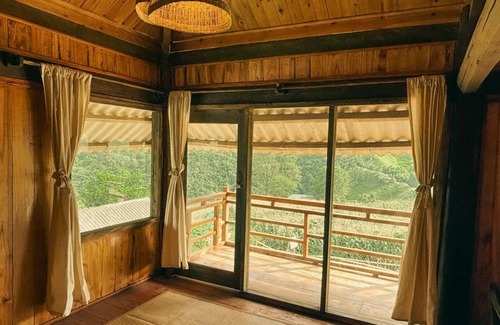 Sa Pa House | Restored Local Hmong House in Sapa ethnic people villages