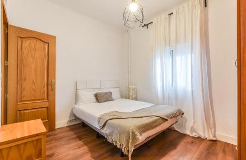 Adelfas Apartment | Retiro VIII - Estilo urbano en el corazón de Madrid