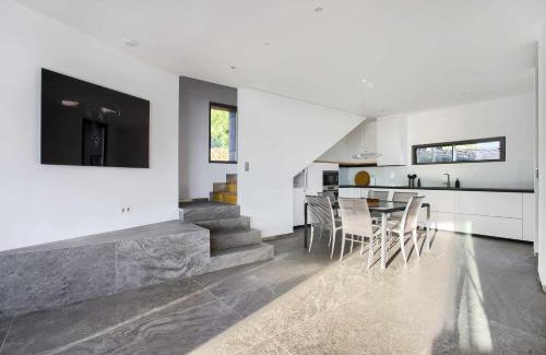 Arcos de la Frontera Villa | Retiros Los Agustinos