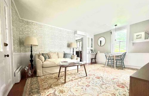 Wiscasset House | Retreat at Sea Cloud Cottage in Historic Wiscasset