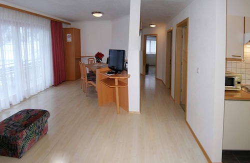 Ravaisch Apartment | Retreat in Samnaun Alps