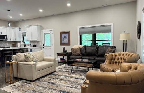 Shawnee Bend House | Retreat near The Villages with Hot Tub