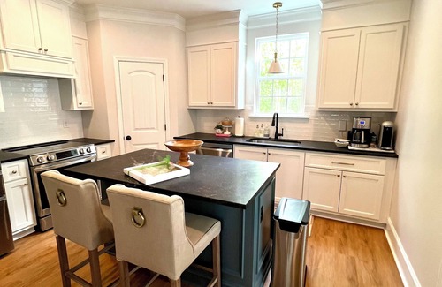 Augusta House | Retreat on Rae's Creek <5 min from Augusta National-totally renovated+new porch
