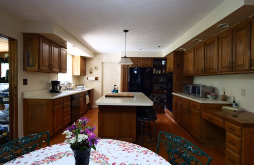 Goshen Other | Retreat on Working Herb Farm in Goshen, Ohio