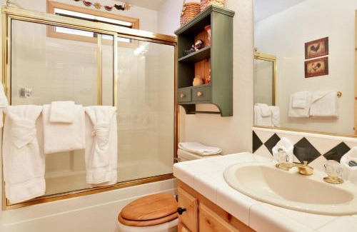Fox Farm House | Retreat to Fox Farm-1662 by Big Bear Vacations