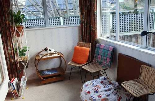 Marewa House | Retro 70's themed home with a view on Hospital Hill