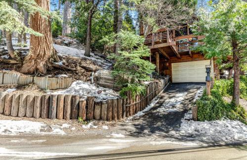 Cedar Glen House | Retro Cabin