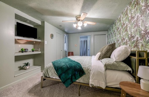 Pooler House | Retro Meets Modern Two Houses Sleeps 16
