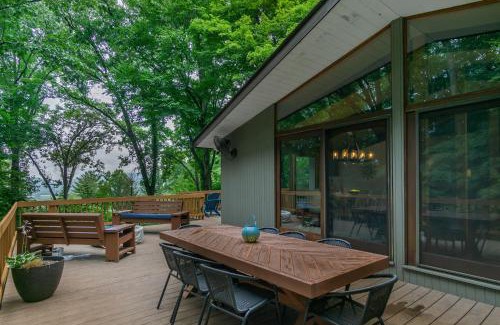 Fairview House | Retro Metro Deck House MCM Gem with Hot Tub & Spectacular Views!