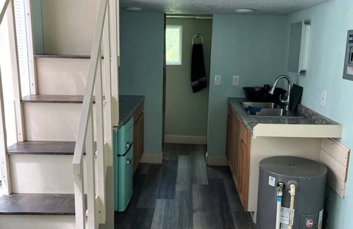 Umatilla Cabin | Retro Retreat Tiny Lodge – A Vintage Outdoor Escape