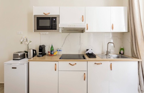 2nd Arrondissement House | Reva Suites