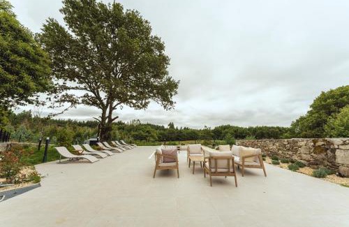 Palas de Rei House | Reverence Villas Avieira