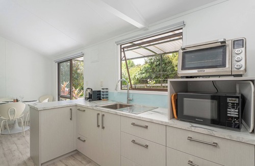 Tairua House | Rewa Rewa Retreat - Tairua Holiday Home