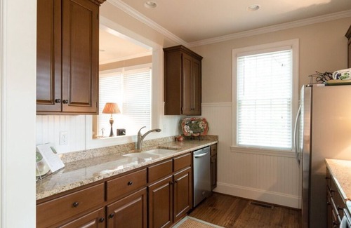 Lake Oconee House | Reynolds Lake Oconee Golf Cottage on Great Waters 8th tee.