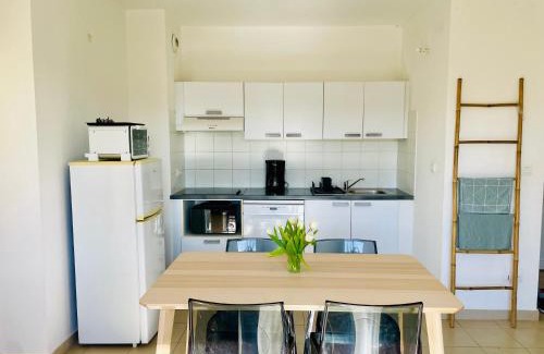 Poggio-Mezzana Apartment | Rez de Jardin Piscine et Plage