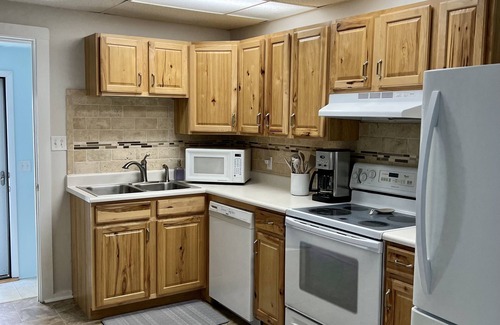 Saint Joseph House | Rhain Rentals 1 Bed in St. Joe