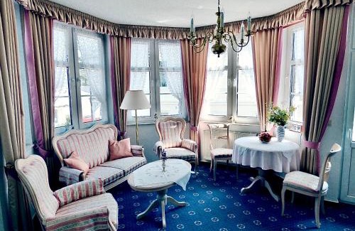Gohren Apartment | "Rheinschlosschen" Villa am Meer