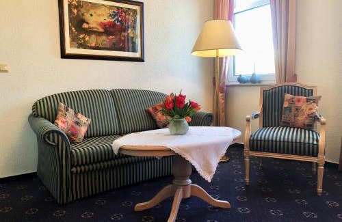 Gohren Apartment | "Rheinschlosschen" Villa am Meer