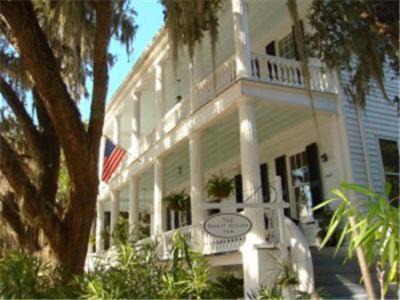 Downtown Bed & Breakfast | Rhett House