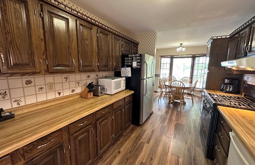 Gleason House | Rhinelander Area Retreat, 3BR All Season, 4+ Acre, Beach, ATV to Harrison Hills