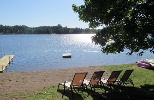 Gleason House | Rhinelander Area Retreat, 3BR All Season, 4+ Acre, Beach, ATV to Harrison Hills
